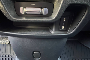 evito-129-kasten-worker-lang-90-kwh-panel-van-mercedes_287129.jpg