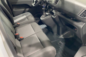 expert-kaw-standard-15-bluehdi-100-ps-panel-van-peugeot_176213.jpg