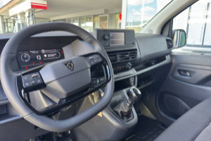 expert-kaw-standard-15-bluehdi-120-ss-panel-van-peugeot_232165.jpg