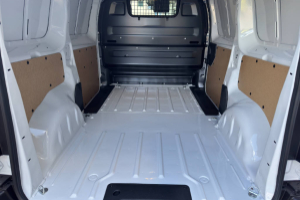 expert-kaw-standard-15-bluehdi-120-ss-panel-van-peugeot_232167.jpg
