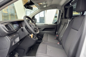 expert-kaw-standard-20-bluehdi-145-ss-panel-van-peugeot_209436.jpg