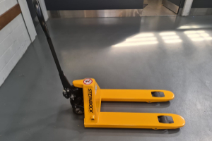 gabelstapler___arbeitsbuehnen_-_25_900_-_steinbock_238072.jpg
