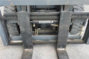 gabelstapler___arbeitsbuehnen_-_cpcd25_-_heli_232242.jpg