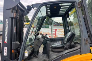 gabelstapler___arbeitsbuehnen_-_dfg_454__-_jungheinrich_249582.jpg