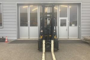 gdp35vx-counterbalance-forklift-truck-yale_164785.jpg