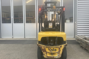 gdp35vx-counterbalance-forklift-truck-yale_164786.jpg