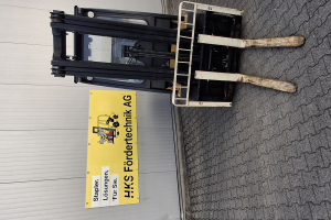 gdp35vx-counterbalance-forklift-truck-yale_233355.jpg