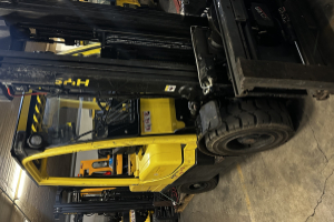 h30ft-advance-counterbalance-forklift-truck-hyster_247376.jpg