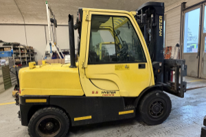 h55ft-counterbalance-forklift-truck-hyster_277080.jpg