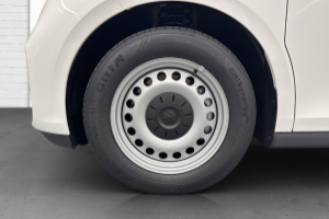 idbuzz-cargo-84kwh-panel-van-vw_299411.jpg