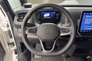 idbuzz-cargo-84kwh-panel-van-vw_299421.jpg
