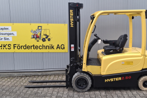 j25xn-counterbalance-forklift-truck-hyster_253678.jpg