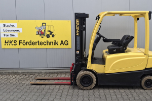j25xn-counterbalance-forklift-truck-hyster_281845.jpg