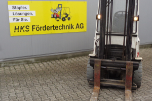 j300xm-counterbalance-forklift-truck-hyster_168464.jpg