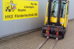 j35xn-advance-counterbalance-forklift-truck-hyster_170810.jpg