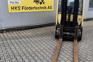 j35xn-advance-counterbalance-forklift-truck-hyster_219386.jpg