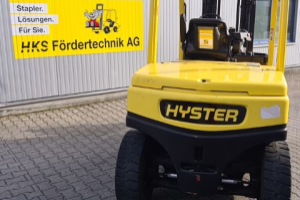 j55xn6-counterbalance-forklift-truck-hyster_233262.jpg