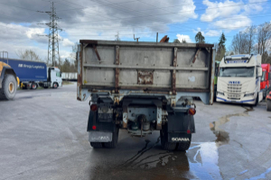 lastwagen_-_112_4x2__-_scania_281311.jpg