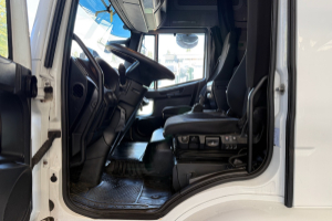 lastwagen_-_160e28_eurocargo_-_iveco_304210.jpg