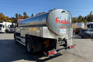 lastwagen_-_180e28_4x2_milchtank_-_iveco_258028.jpg