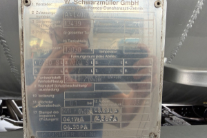 lastwagen_-_1843_l_-_mercedes_296507.jpg