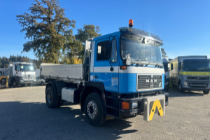 lastwagen_-_19_372_4x2_rechtslenker_3-seitenkipper__-_man_201693.jpg