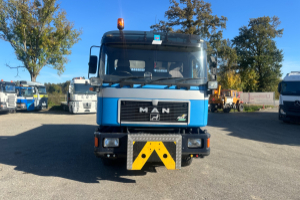 lastwagen_-_19_372_4x2_rechtslenker_3-seitenkipper__-_man_201694.jpg