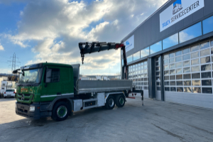 lastwagen_-_2551_v8_6x2_fassi_185-5_bj_2020_-_mercedes_213050.jpg