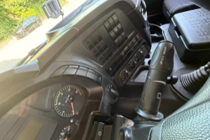 lastwagen_-_260t45_trakker_-_iveco_291331.jpg