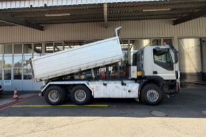 lastwagen_-_260t45_trakker_-_iveco_291333.jpg