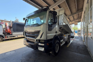lastwagen_-_260t45_trakker_-_iveco_291338.jpg
