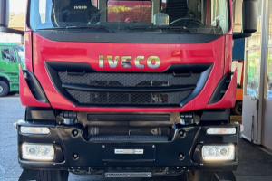 lastwagen_-_340t40trakker___8x4_-_iveco_305798.jpg