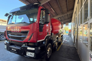 lastwagen_-_340t40trakker___8x4_-_iveco_305807.jpg