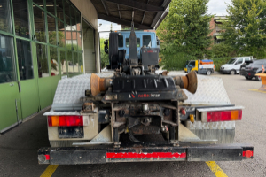 lastwagen_-_340t45_trakker__8x4_-_iveco_252423.jpg