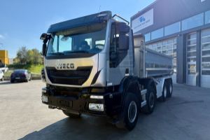 lastwagen_-_500_8x4_kipper_bordmatik_-_iveco_256893.jpg