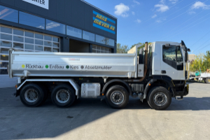 lastwagen_-_500_8x4_kipper_bordmatik_-_iveco_256896.jpg