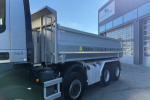 lastwagen_-_500_8x4_kipper_bordmatik_-_iveco_256901.jpg
