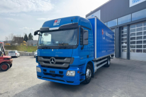 lastwagen_-_actros_1832_4x2_isotherm_-_mercedes_279159.jpg