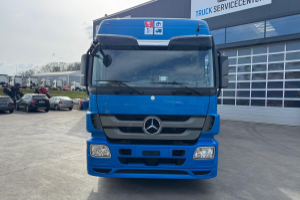 lastwagen_-_actros_1832_4x2_isotherm_-_mercedes_279160.jpg