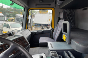 lastwagen_-_actros_1835_4x2_-_mercedes_247676.jpg