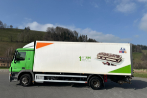 lastwagen_-_actros_183_kuehlkasten_m_hebebuehne__-_mercedes_177497.jpg