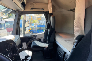 lastwagen_-_actros_1840_4x2_bdf_-_mercedes_303208.jpg