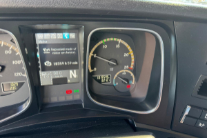 lastwagen_-_actros_1840_4x2_bdf_-_mercedes_303212.jpg