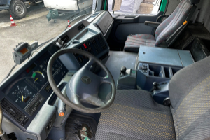 lastwagen_-_actros_1840_4x2_pk_21000c_-_mercedes_233291.jpg