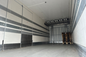 lastwagen_-_actros_1842_4x2_kuehler_gas__-_mercedes_188910.jpg