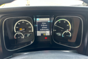 lastwagen_-_actros_1842_4x2_kuehler_gas__-_mercedes_188914.jpg