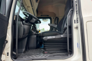 lastwagen_-_actros_1846_thermoking_ut1200_-_mercedes_299987.jpg