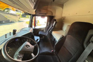 lastwagen_-_actros_1848_-_mercedes_238744.jpg