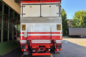 lastwagen_-_actros_1848_-_mercedes_238756.jpg