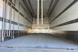lastwagen_-_actros_1848_-_mercedes_238759.jpg